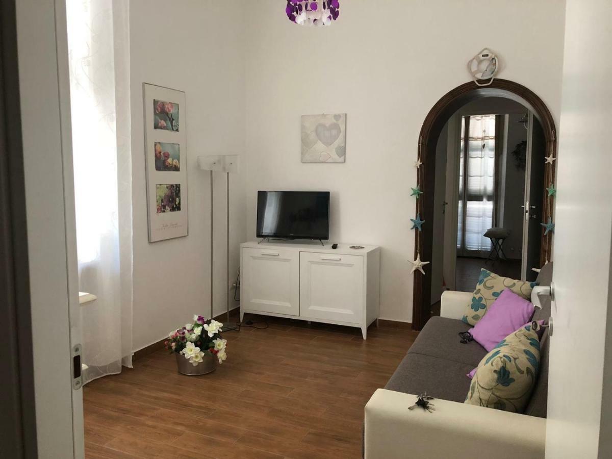 Di Stefania Appartement *